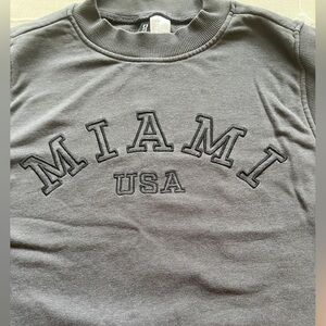 H&M Divided dress sweatshirt MIami size M